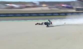 MotoGP, bruttissima caduta di Zarco ad alta velocità: che botta!
