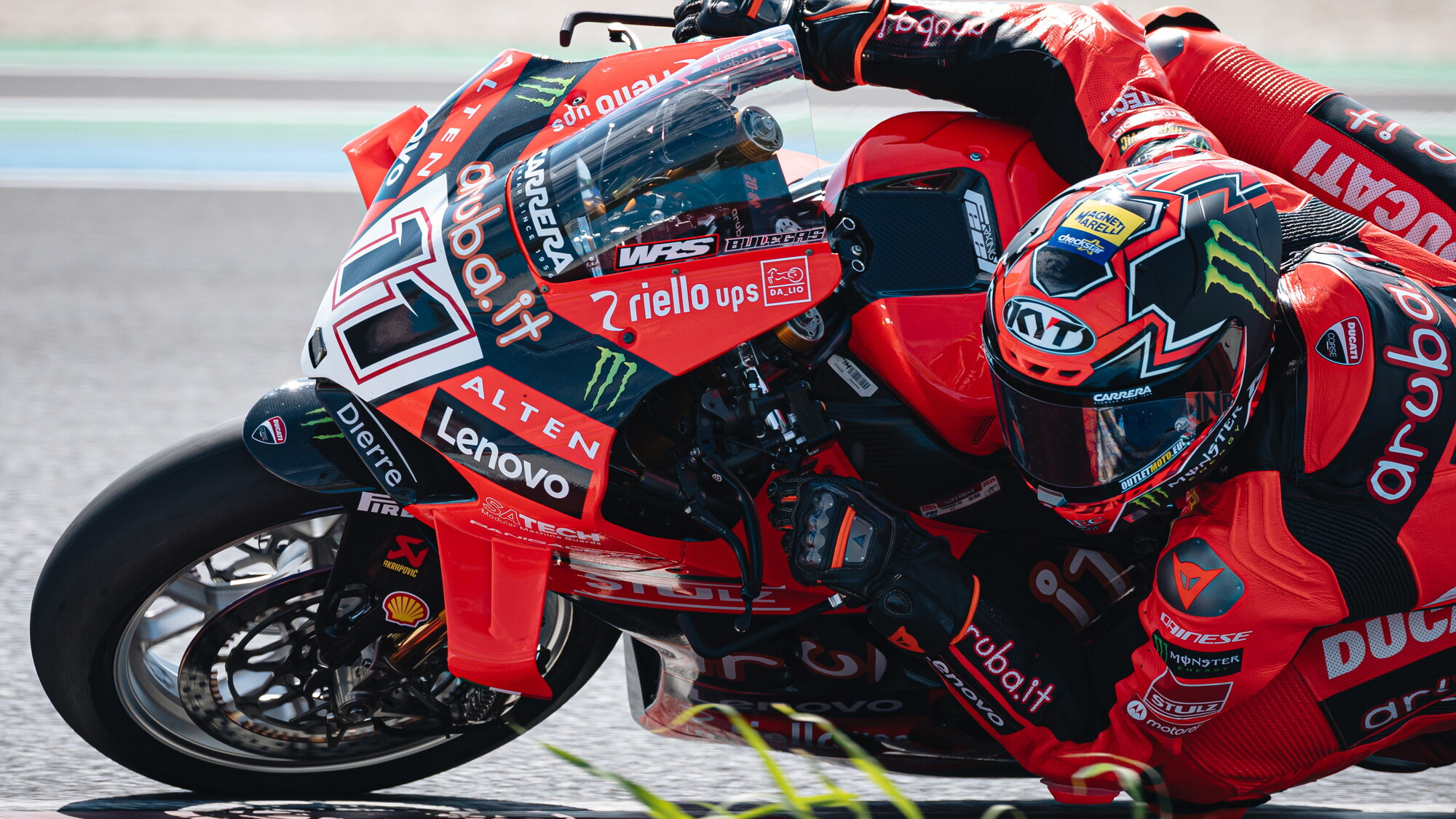 SBK: Bulega davanti a tutti nel day-1 di Aragon