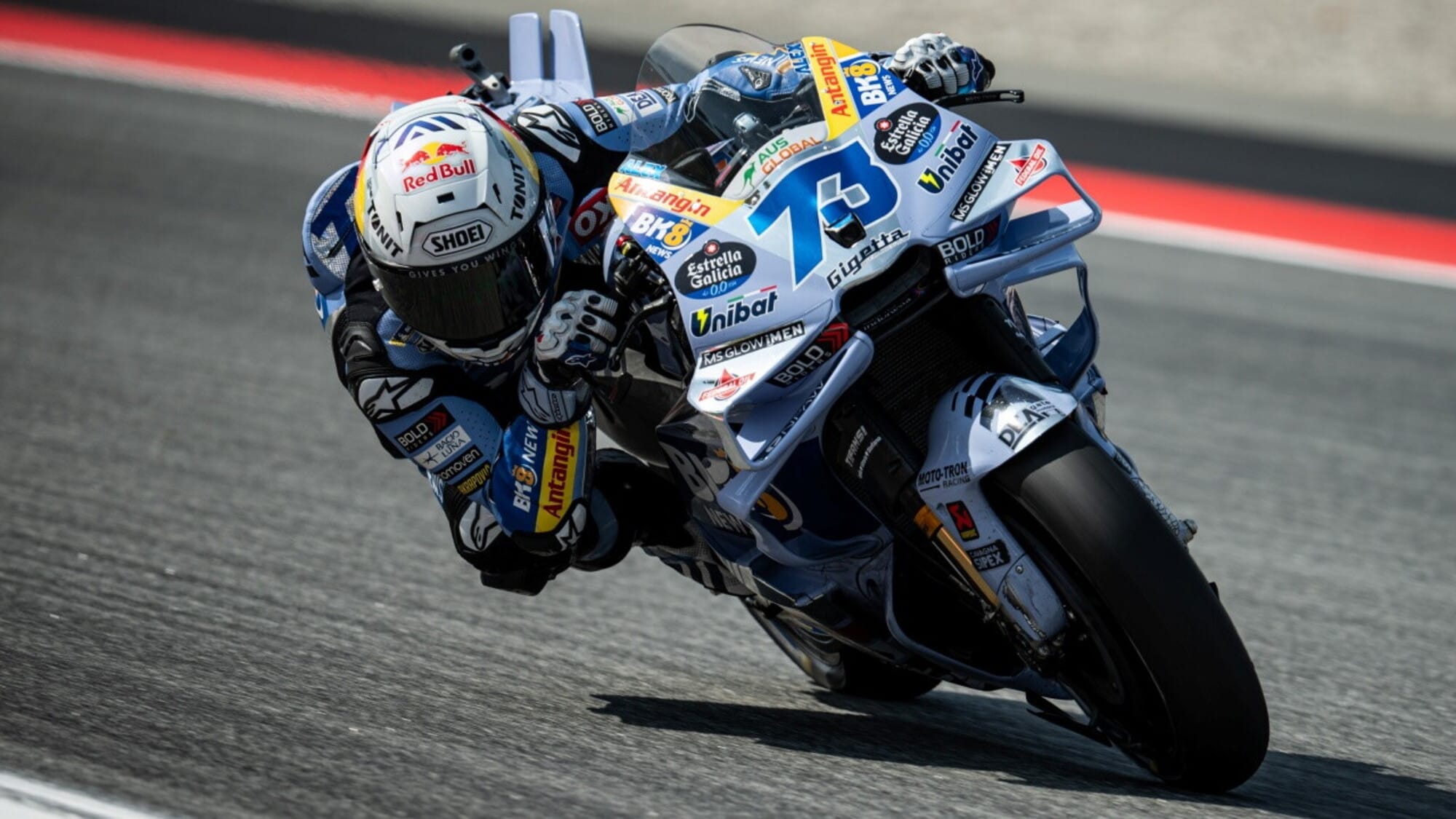 MotoGP Catalunya da Pole per Alex Marquez, Marc terzo e a rischio caduta