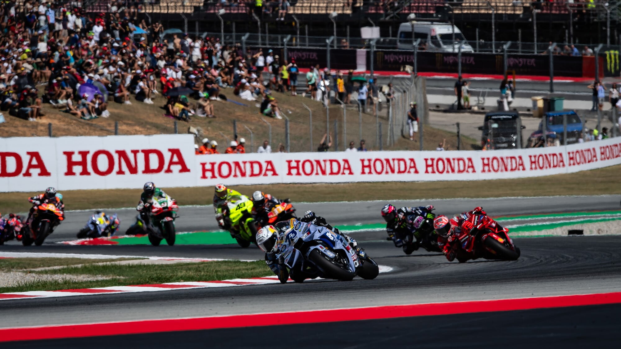 MotoGP DIRETTA gara: GP Catalogna 2025, segui la live minuto per minuto
