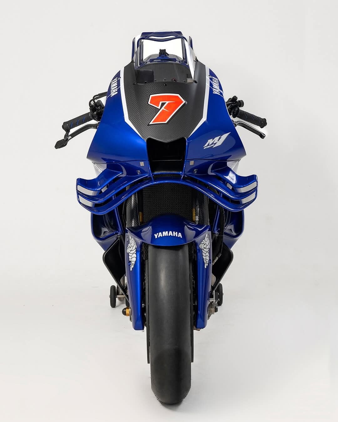 MotoGP, svelata a Misano la nuova Yamaha V4