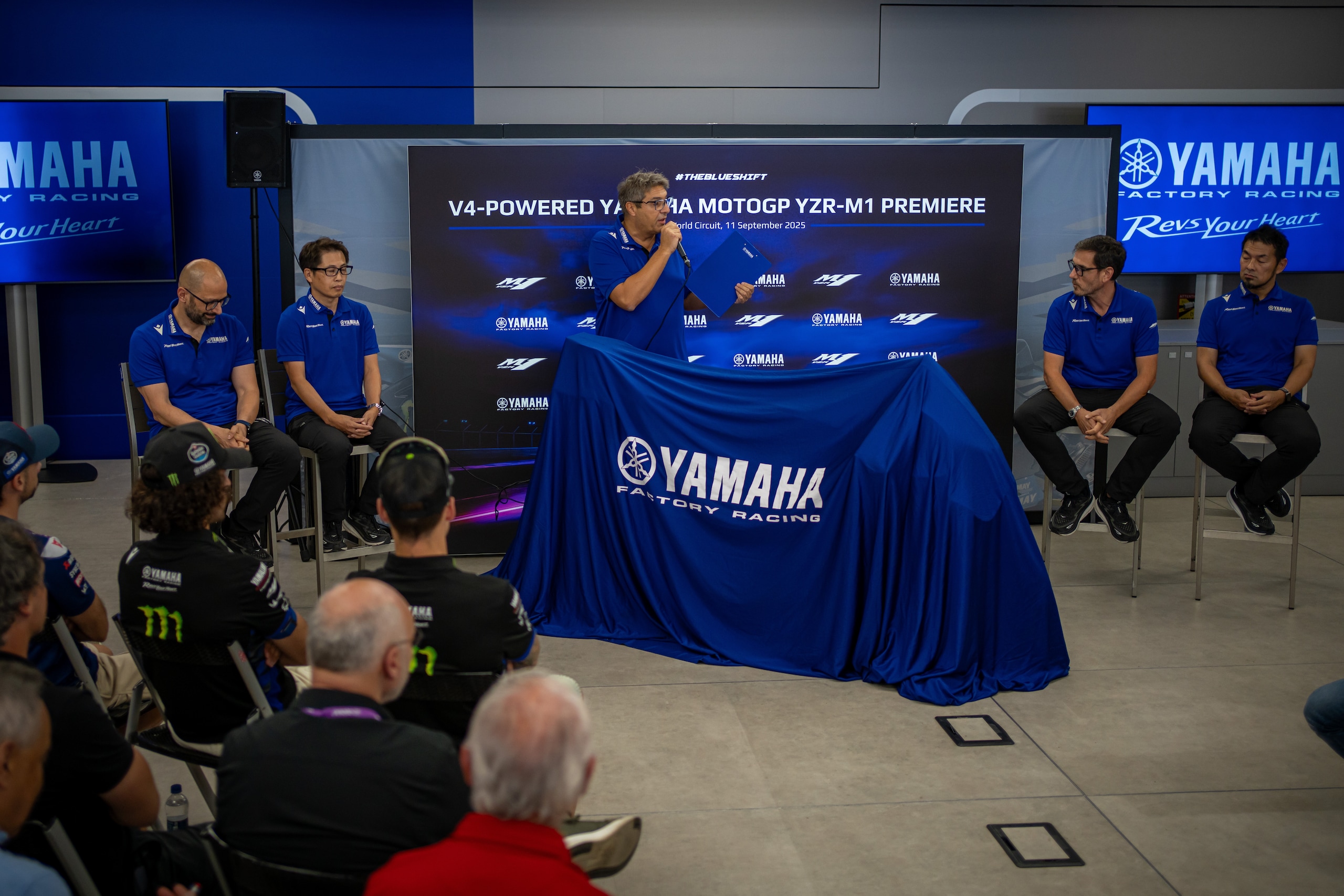 MotoGP, svelata a Misano la nuova Yamaha V4