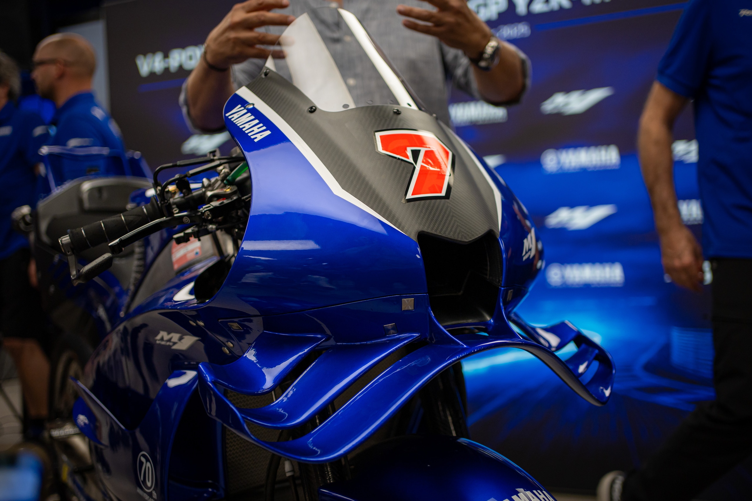MotoGP, svelata a Misano la nuova Yamaha V4