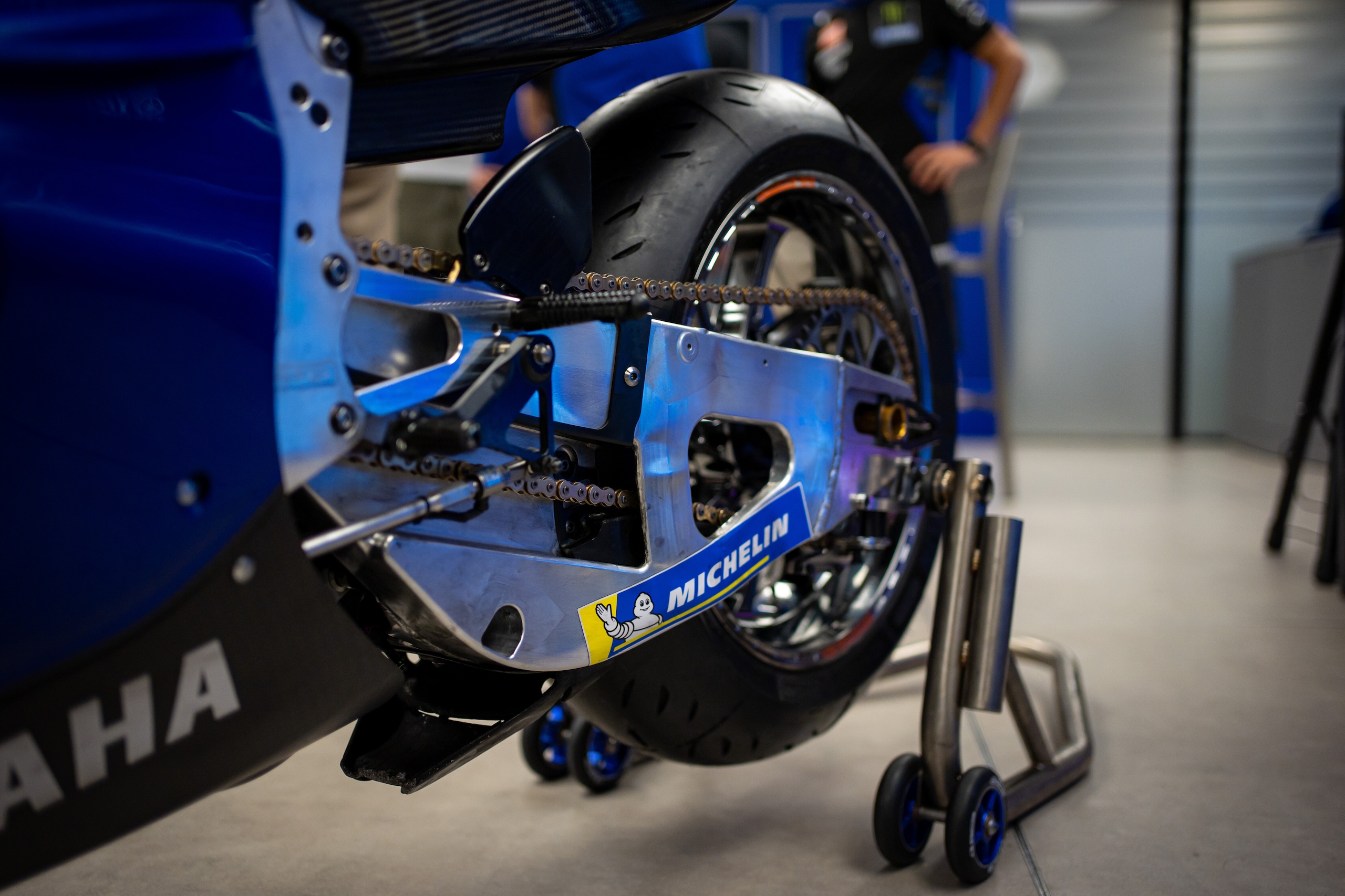 MotoGP, svelata a Misano la nuova Yamaha V4