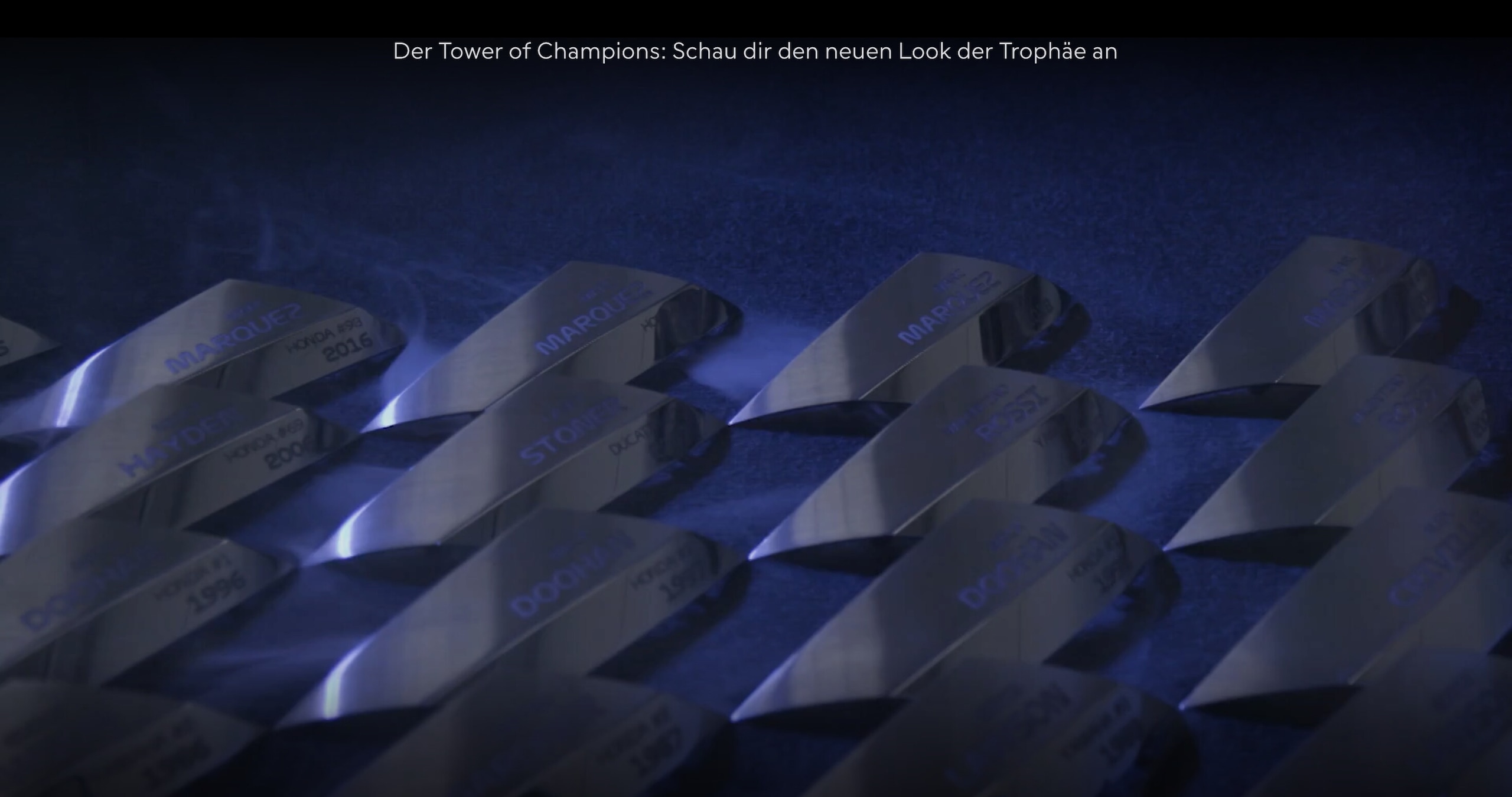 MotoGP, ecco il nuovo trofeo: tutte le foto
