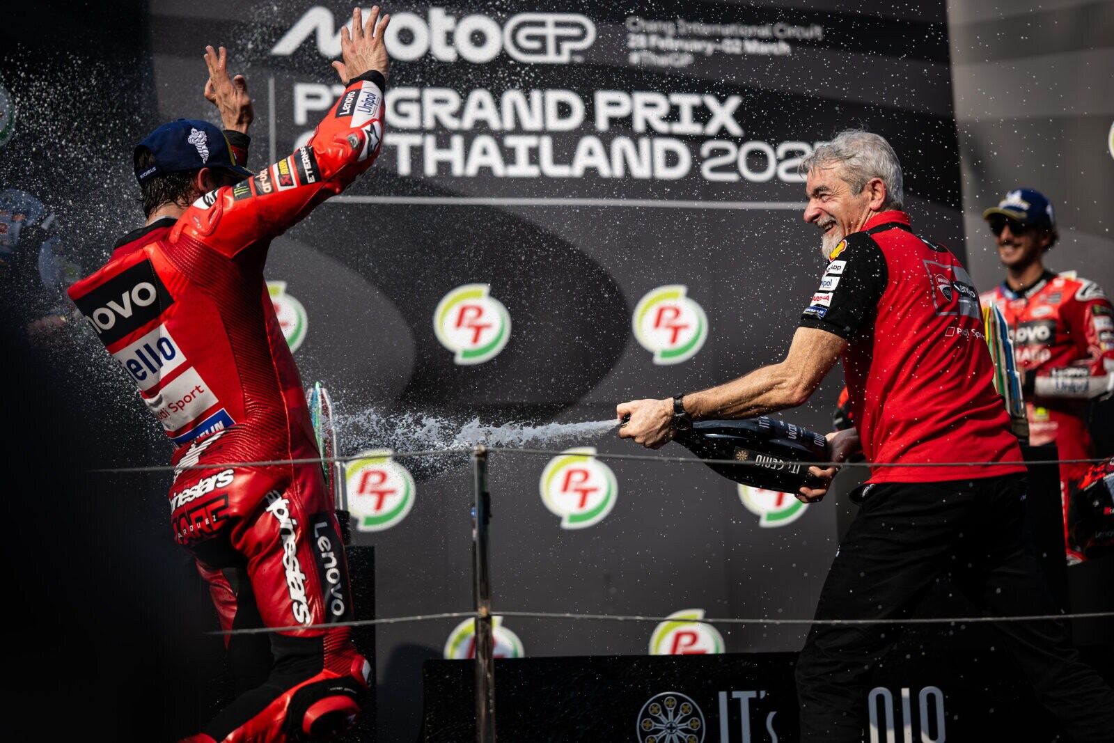 MotoGP, tutti i festeggiamenti di Marc Marquez nel 2025