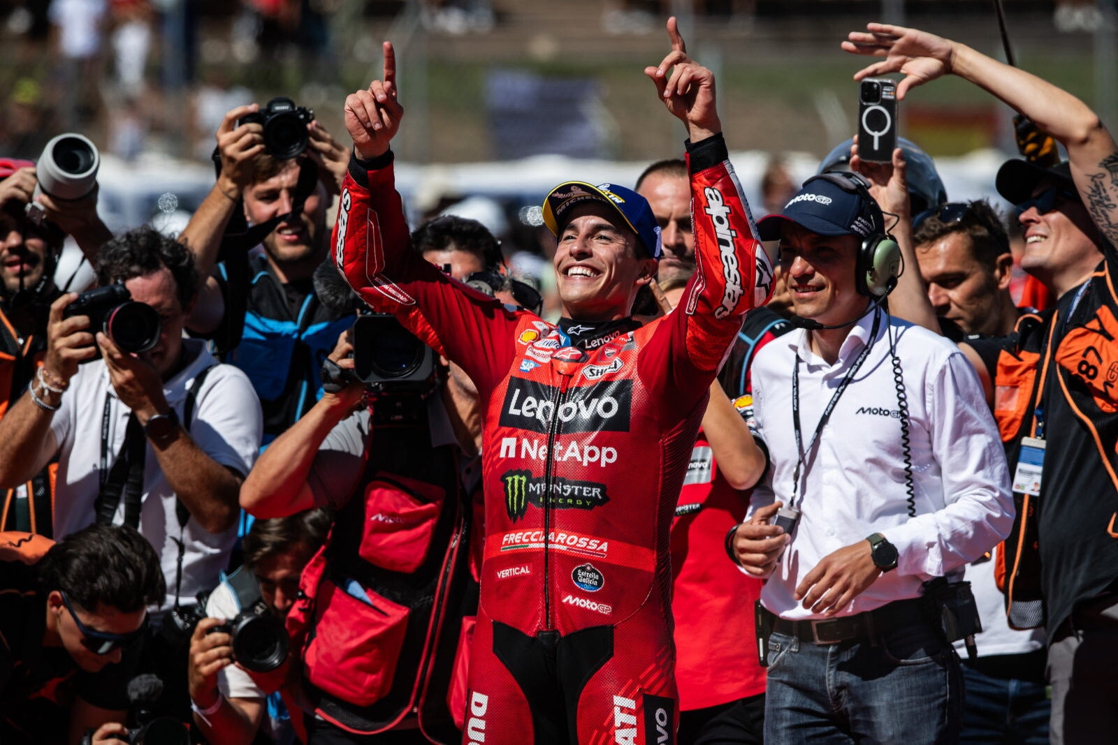 MotoGP, tutti i festeggiamenti di Marc Marquez nel 2025