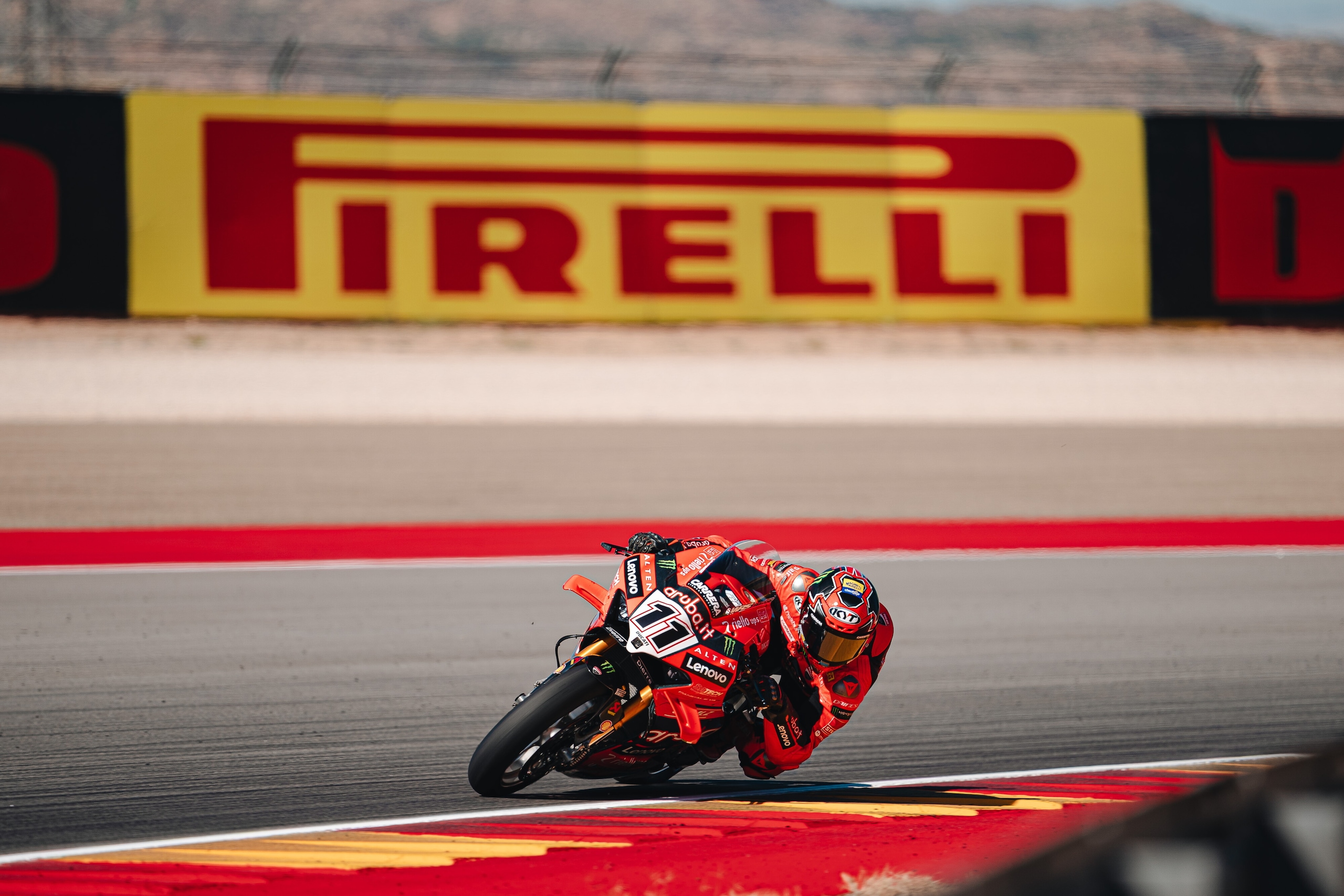 SBK Aragon, tutte le foto più belle del sabato in pista