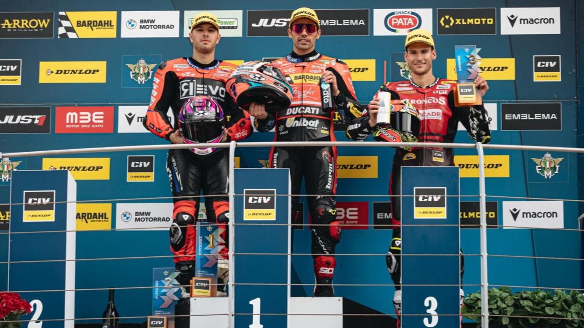 CIV SBK, Mugello: Pirro dominatore in Gara 1, Delbianco out!