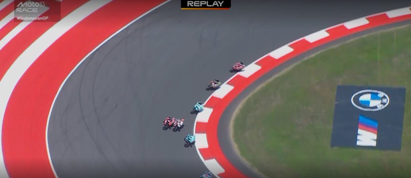 Incidenti Moto3, GP d'Indonesia: gara conclusa sotto "bandiera rossa"
