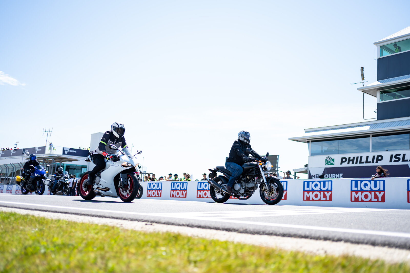 MotoGP Australia: la parata da San Remo a Phillip Island con Stoner, Bagnaia, Miller e Aldeguer