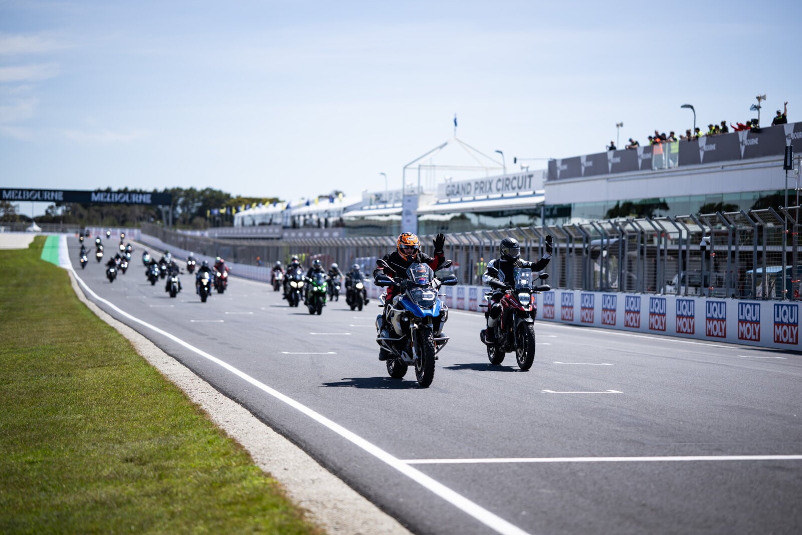 MotoGP Australia: la parata da San Remo a Phillip Island con Stoner, Bagnaia, Miller e Aldeguer