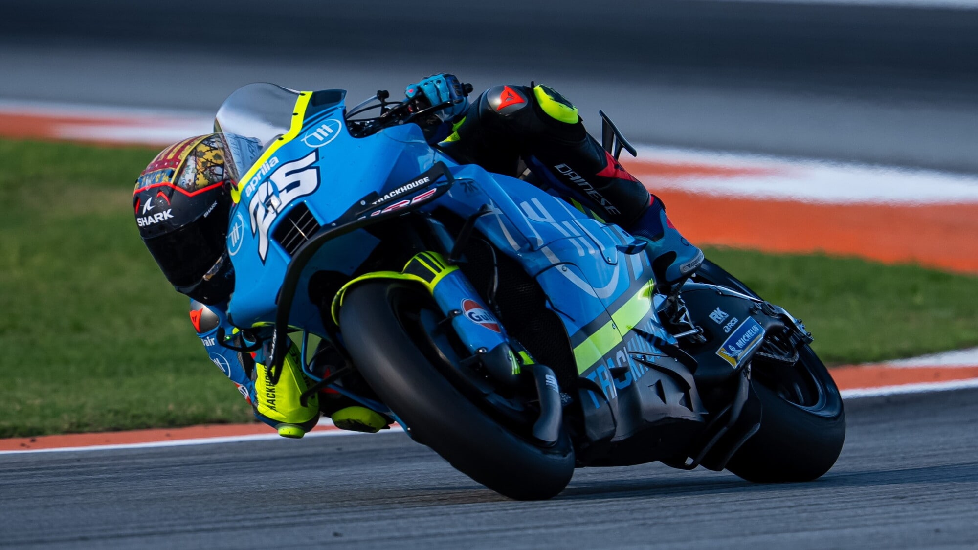 MotoGP: Fernandez chiude al comando i test di Valencia, Bezzecchi 2°