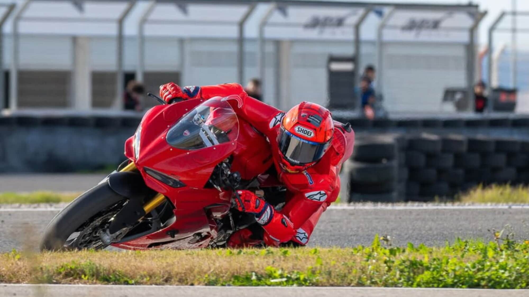 MotoGP, prima giornata in pista per Marc Márquez all'Aspar Circuit ...