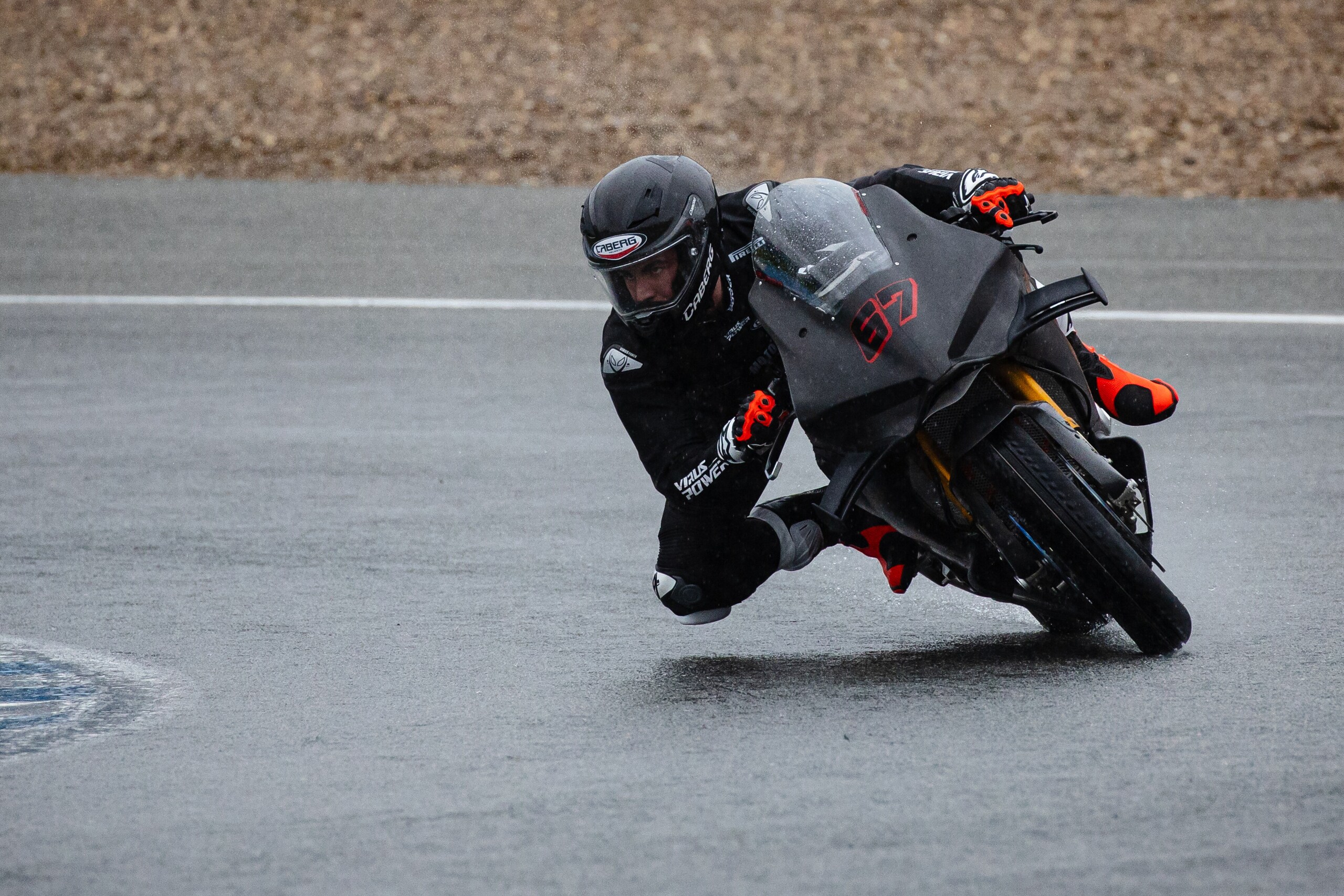 Superbike, prima giornata di test a Jerez: tutte le foto