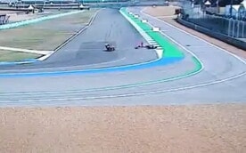 MotoGP Test Buriram, le prime foto dell'inaspettata caduta di Marquez