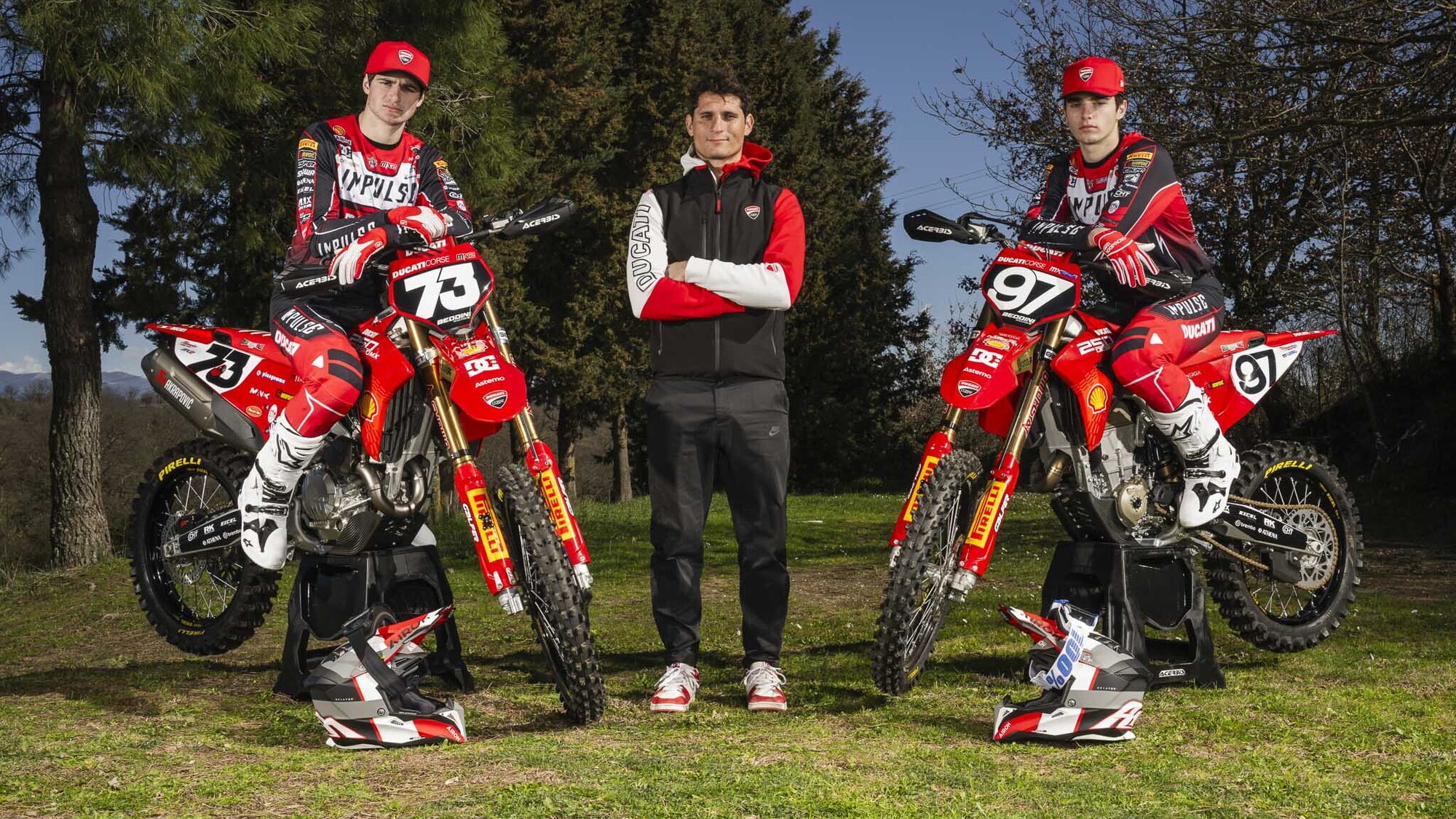 Motocross: ecco le Desmo250 MX del 2026