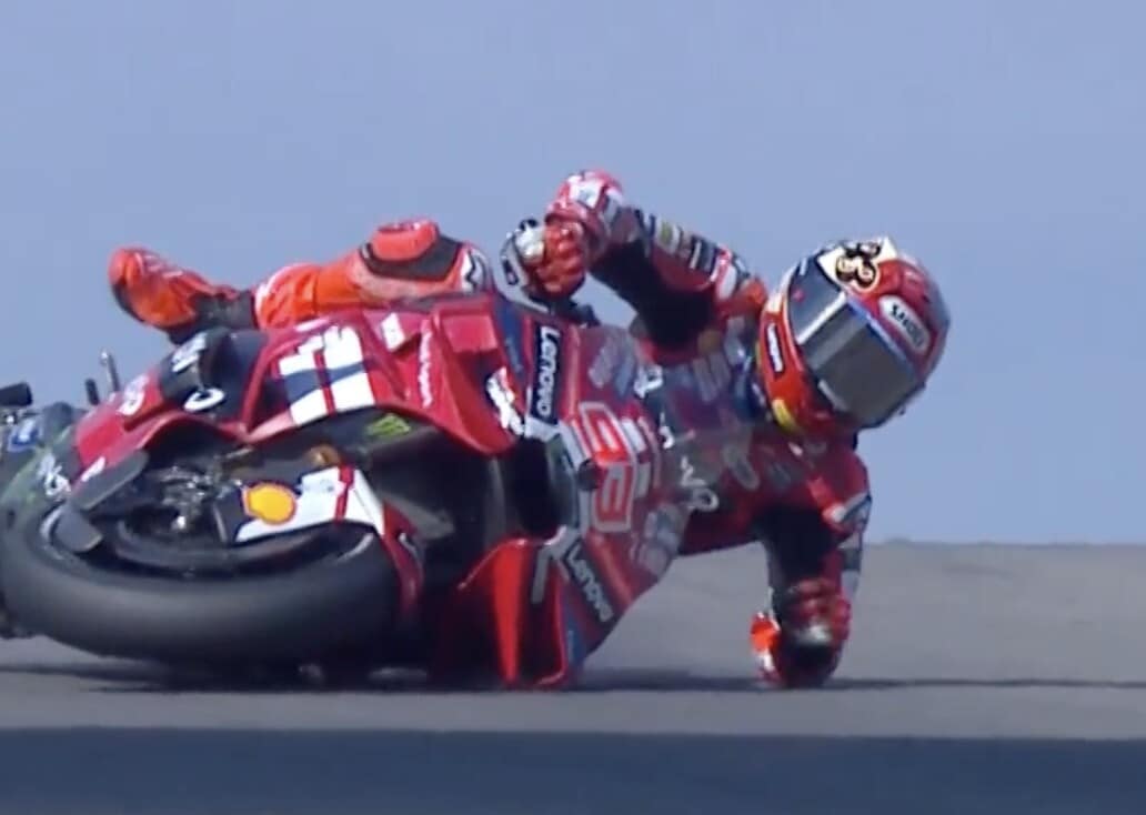 MotoGP USA, inizio da dimenticare per Marquez: la sequenza della caduta in curva 10