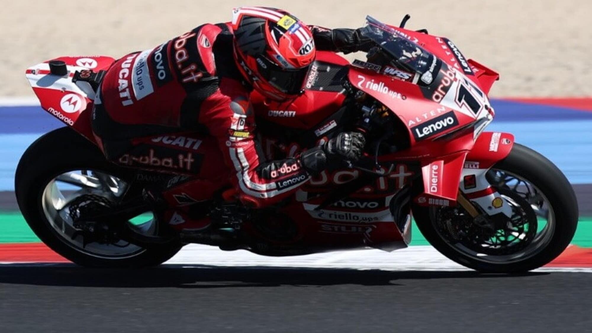 SBK Misano, Bulega perfetto e al top, Lecuona secondo con scivolata