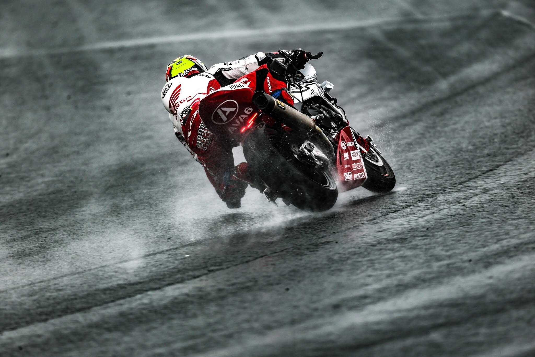 EWC, 8h di Suzuka: i migliori scatti dai private test