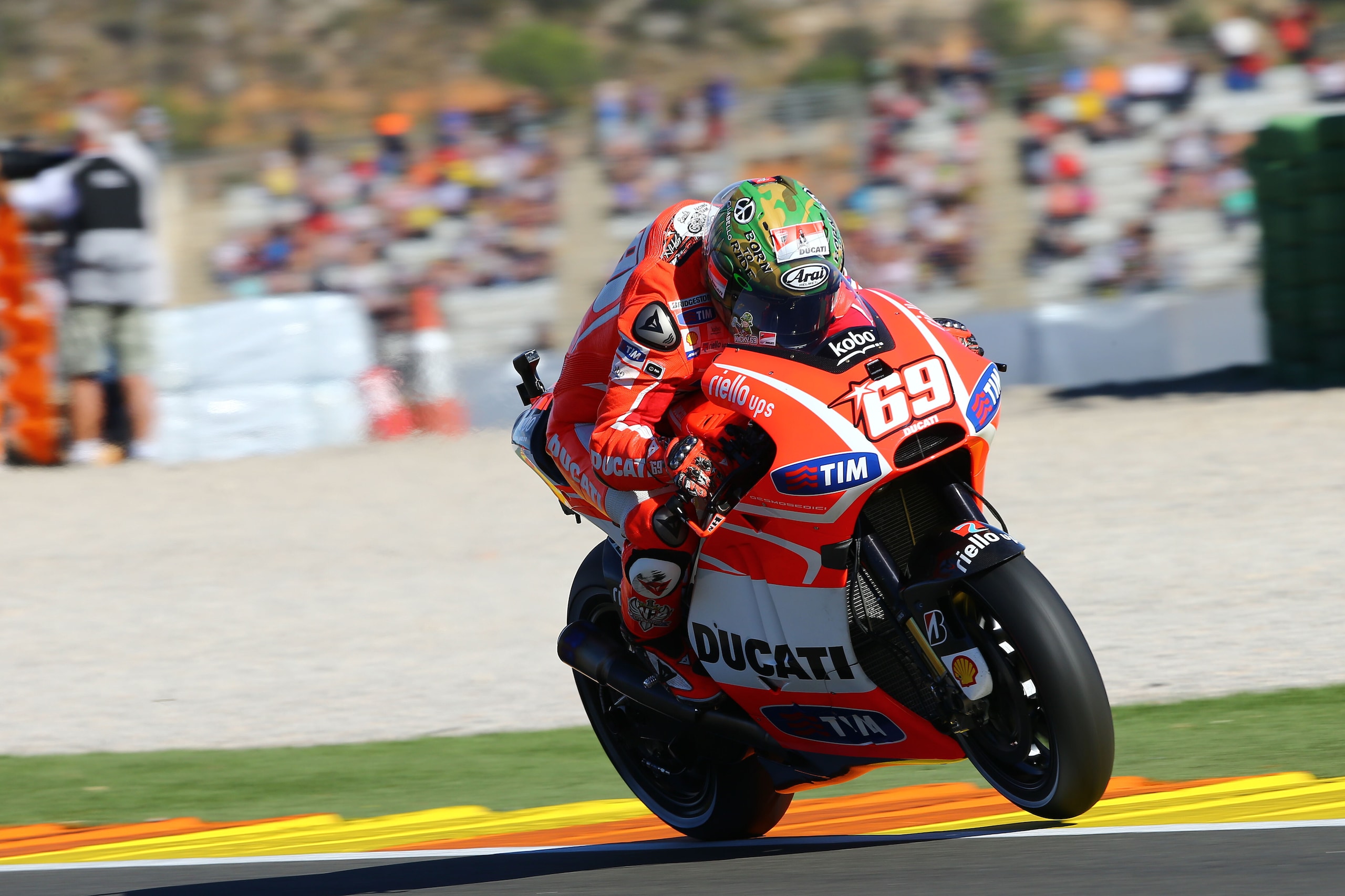 Nel ricordo di Nicky Hayden: immagini indimenticabili di Kentucky Kid