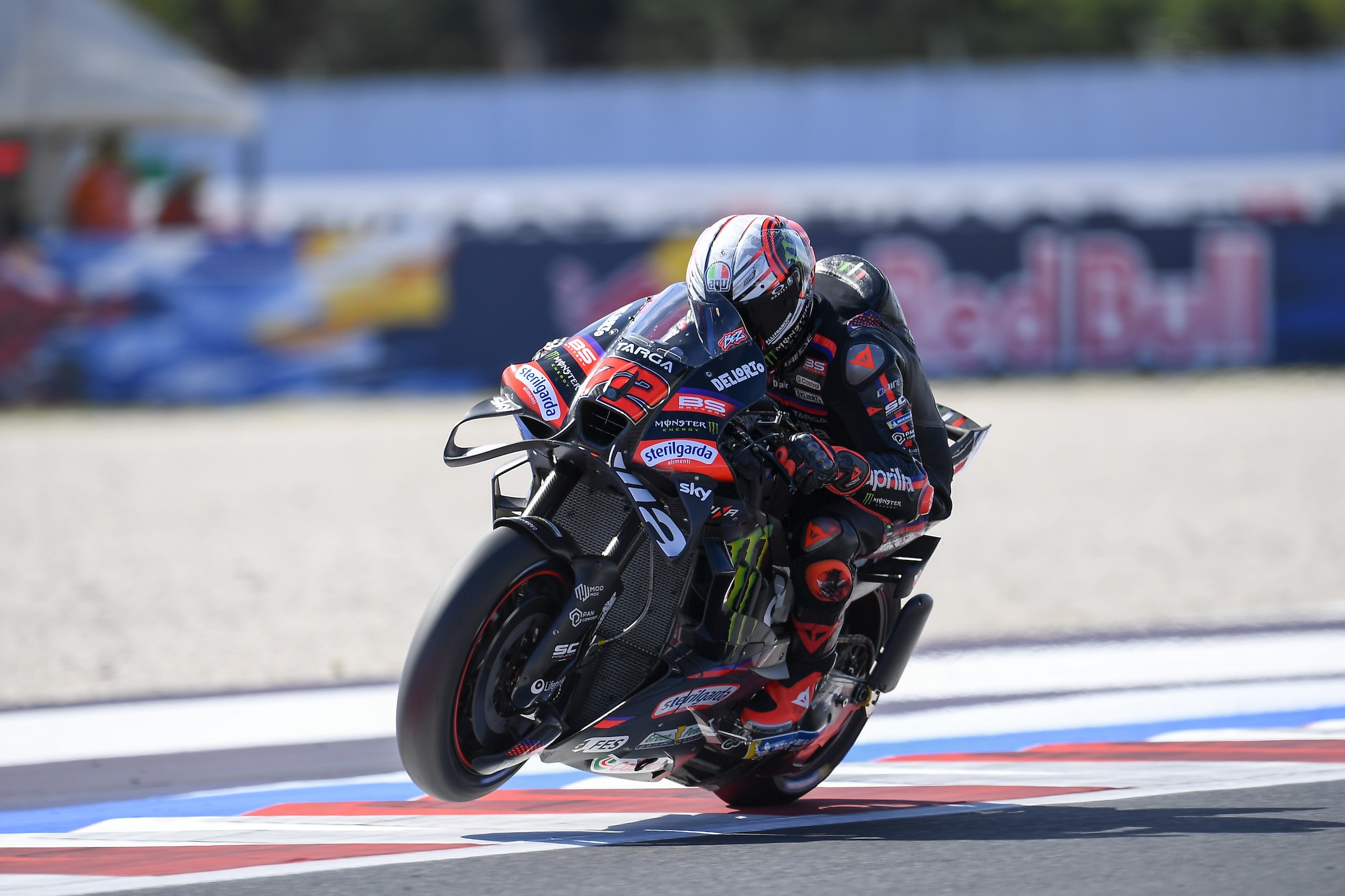I piloti MotoGP a Misano con il nuovo Pista GP R3