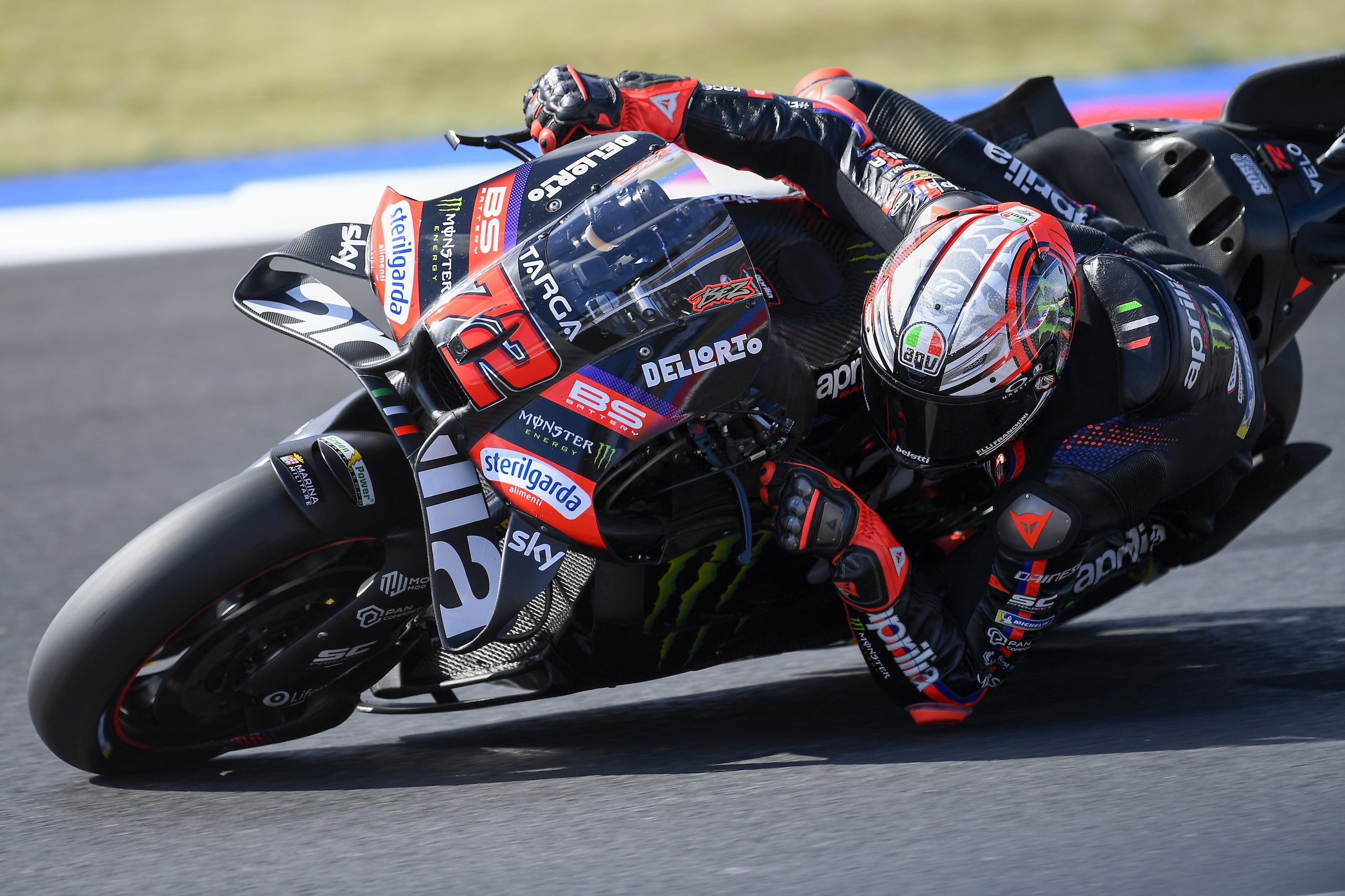 I piloti MotoGP a Misano con il nuovo Pista GP R3
