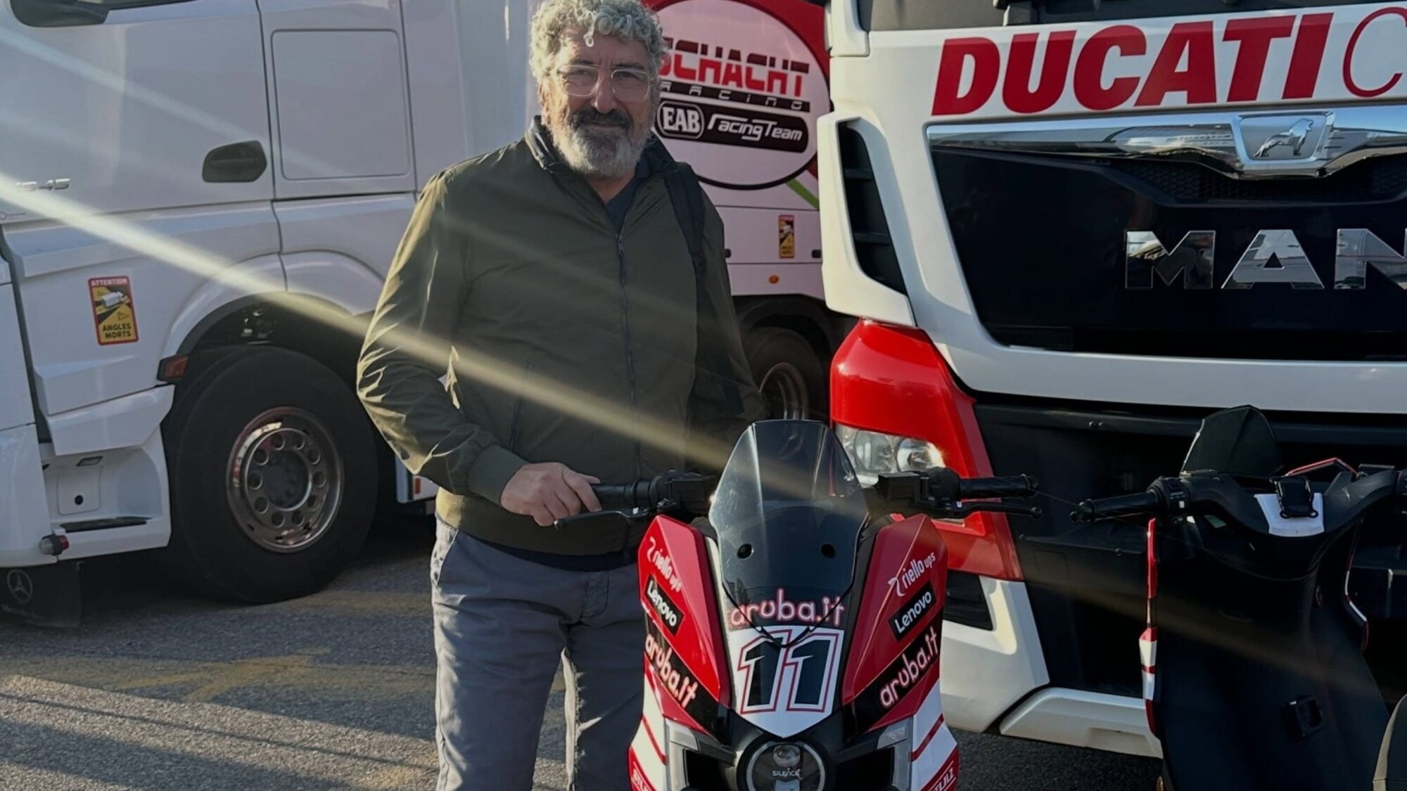 “Tatanka” nel paddock SBK: Hubner alla scoperta del campionato a Cremona