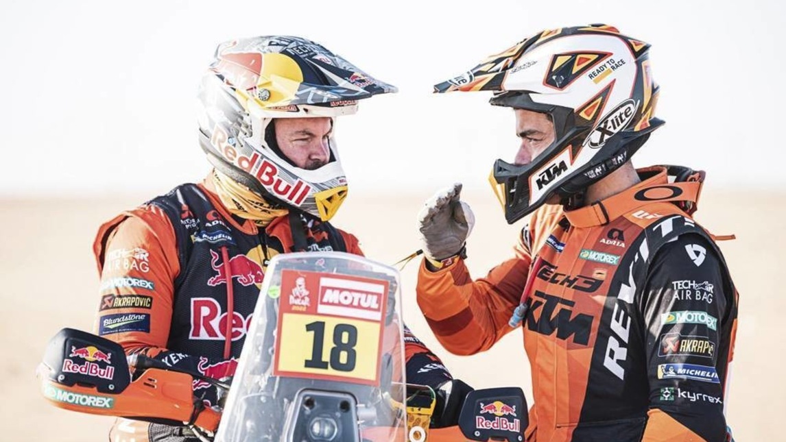 Dakar 2022: Price svetta nella decima tappa, Petrucci brilla e sfiora la  top ten | Motosprint