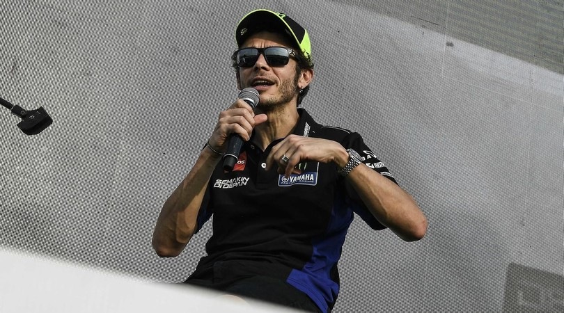 Rossi: “Lorenzo grande pilota, magari facesse il tester Yamaha”
