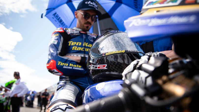Loris Baz: “Ten Kate è come una famiglia”