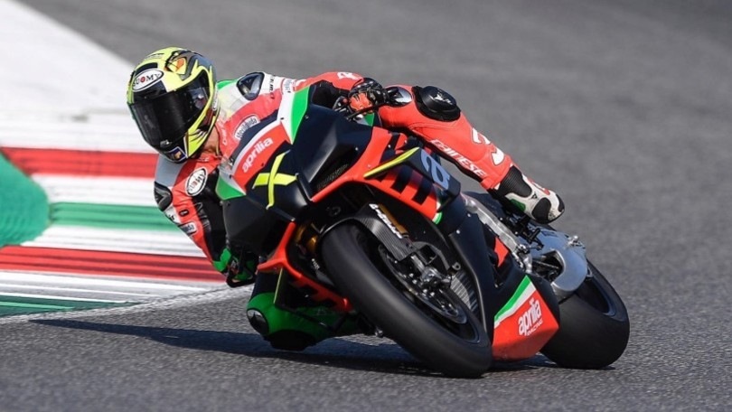 Max Biaggi e Aprilia (ancora) in pista al Mugello
