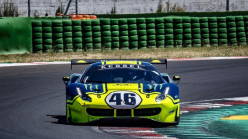 Valentino Rossi raddoppia le ruote a Misano