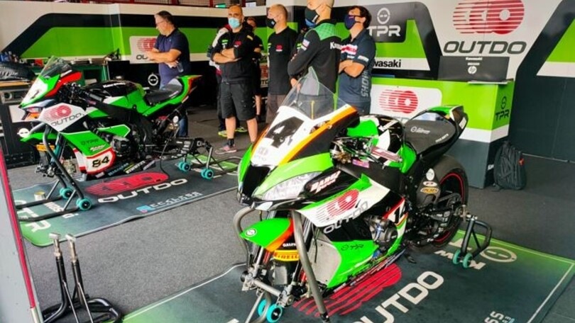 SBK Francia, Uribe "placcato" in aeroporto, Pedercini a punta unica