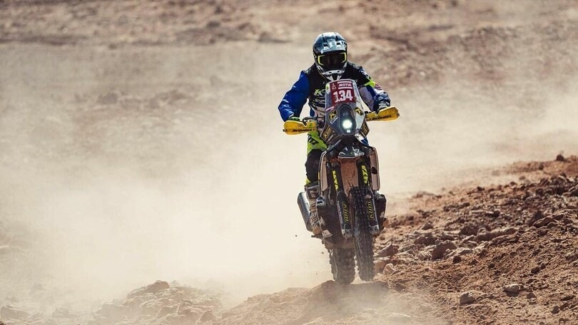 Dakar, grave incidente per Isaac Feliu, portato in ospedale con l'elicottero