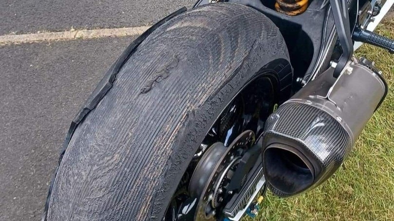 Gomme Dunlop difettose in SBK: che disastro alla North West 200