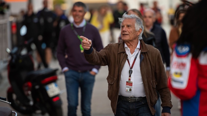 Agostini: "Fossi team manager oggi? Le moto sarebbero Yamaha, e i piloti...”
