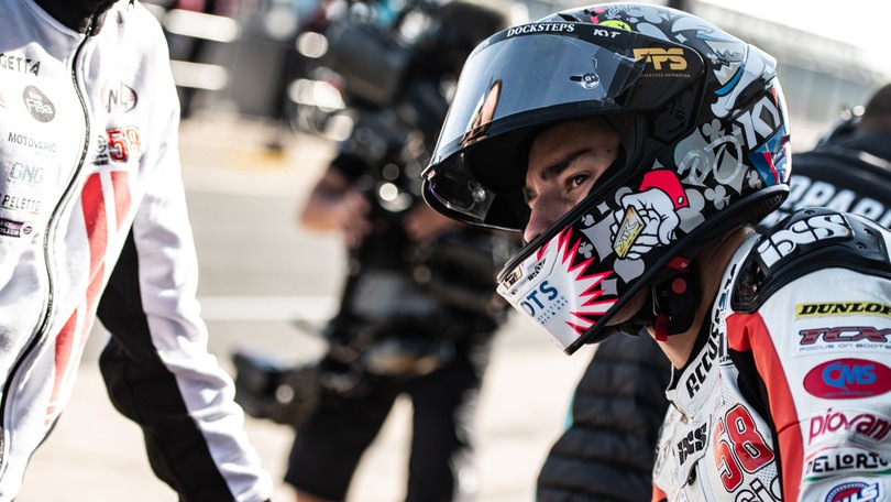 Moto3, Paolo Simoncelli sconsolato: “Mollerei tutto per aprire un chiringuito”
