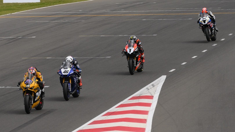 ASBK, The Bend: Miller sfiora il podio, Mike Jones è campione 2022