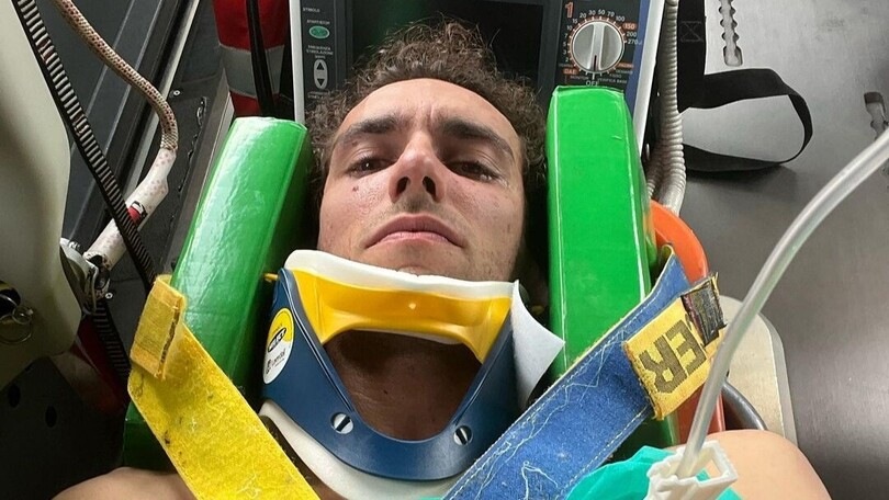MotoGP: Alex Rins, le foto del calvario dopo l'infortunio