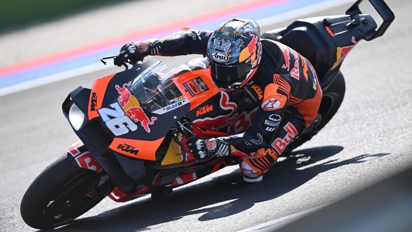 KTM sviluppa velocemente: telaio in carbonio per Pedrosa