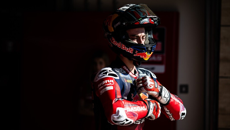 Via i secondi: Pedro Acosta sale sul ring della MotoGP