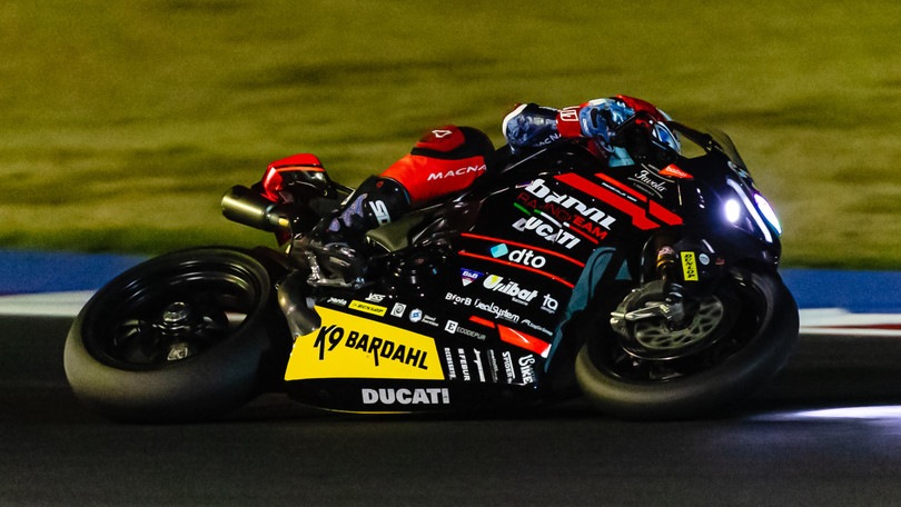 CIV SBK, ancora lui: Michele Pirro si conferma il re della Racing Night