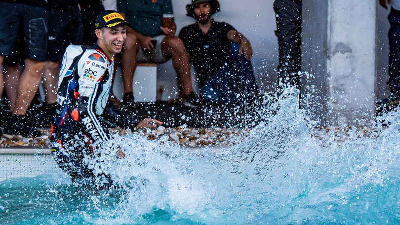 SBK Portimao, Razgatlioglu: “Aspetto Bautista, mi diverto a battagliare con lui”