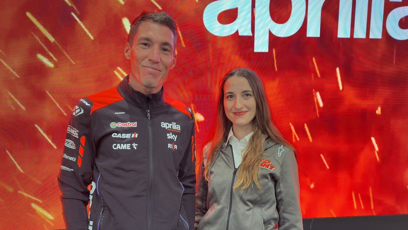Aleix Espargarò: “Titolo MotoGP? Vincerà Jorge Martin, ma se lo meritano entrambi” | EICMA 2024