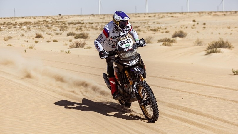 Africa Eco Race, Stage 8: Aprilia al top con Montanari, Botturi ancora leader