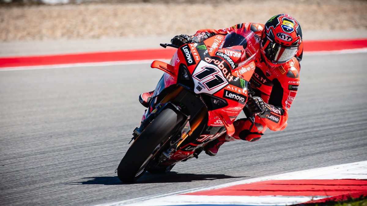 SBK Assen: Bulega al top nelle FP2, Bassani sorprende con la Bimota