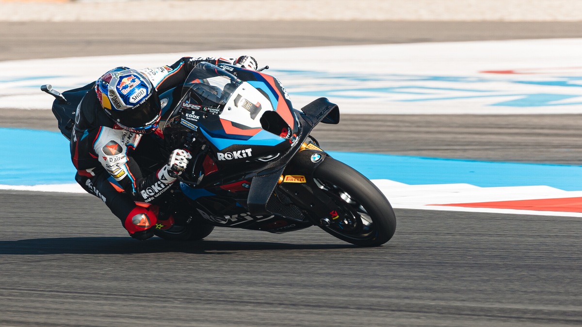 SBK Assen, Toprak: “La moto si comporta in maniera differente rispetto al 2024”
