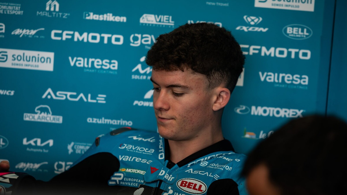 Moto2, Holgado sfiora il podio in Qatar: “In moto avevo la pelle d'oca”