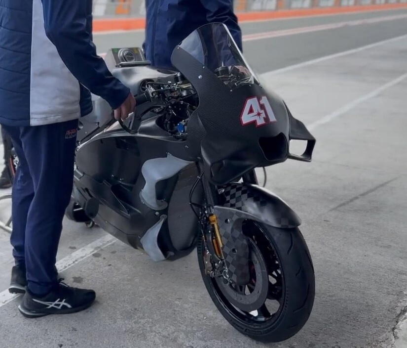 MotoGP, la "nuova" Honda HRC a Valencia: cosa c'è innovativo?